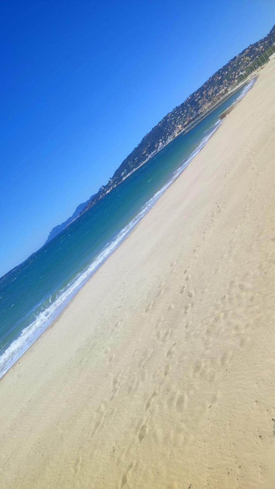 Apartment T2 Coquet Proche Plages, Port Et Centre Golfe-Juan